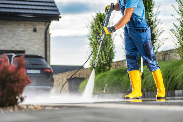 Best Post-Construction Pressure Washing  in Lochmoor Waterway Estates, FL